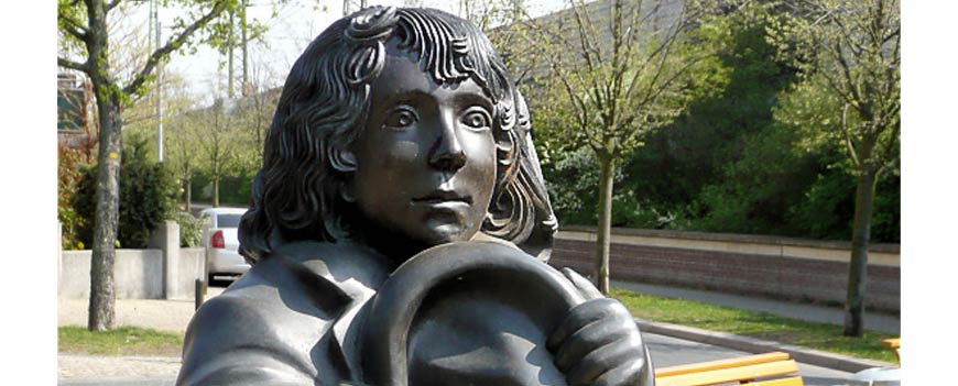 Momo Figuur Hannover editorial de libros infantiles juveniles